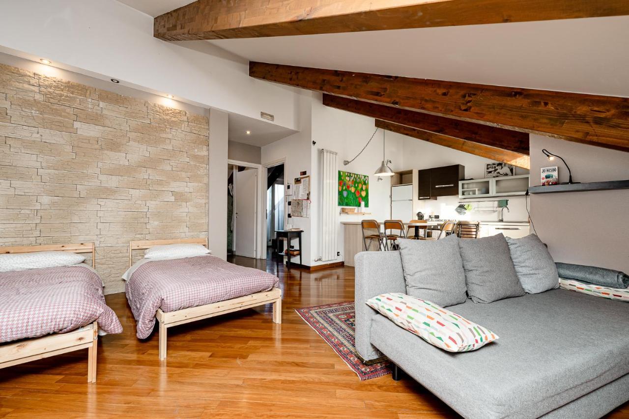 Ferienwohnung Stagabin La Mansarda Panoramica Un Rifugio Di Eleganza E Tranquillita Turin Exterior foto