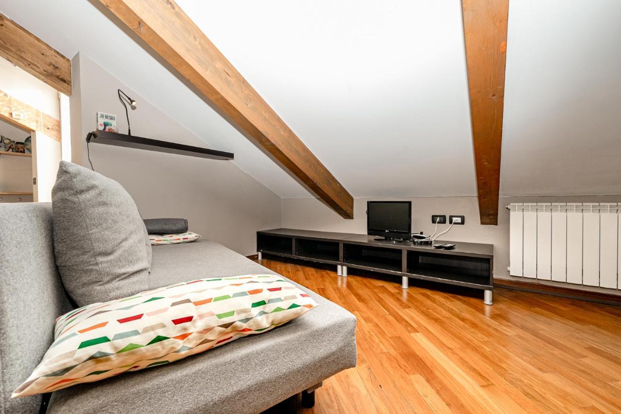 Ferienwohnung Stagabin La Mansarda Panoramica Un Rifugio Di Eleganza E Tranquillita Turin Exterior foto